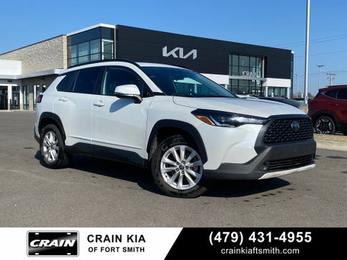 2022 Toyota Corolla Cross LE