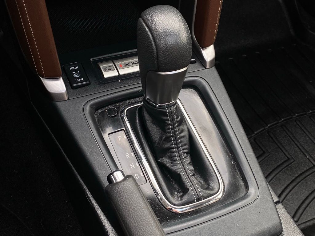 2018 Subaru Forester 2.5i Touring AWD / ONE OWNER / HEATED SEATS