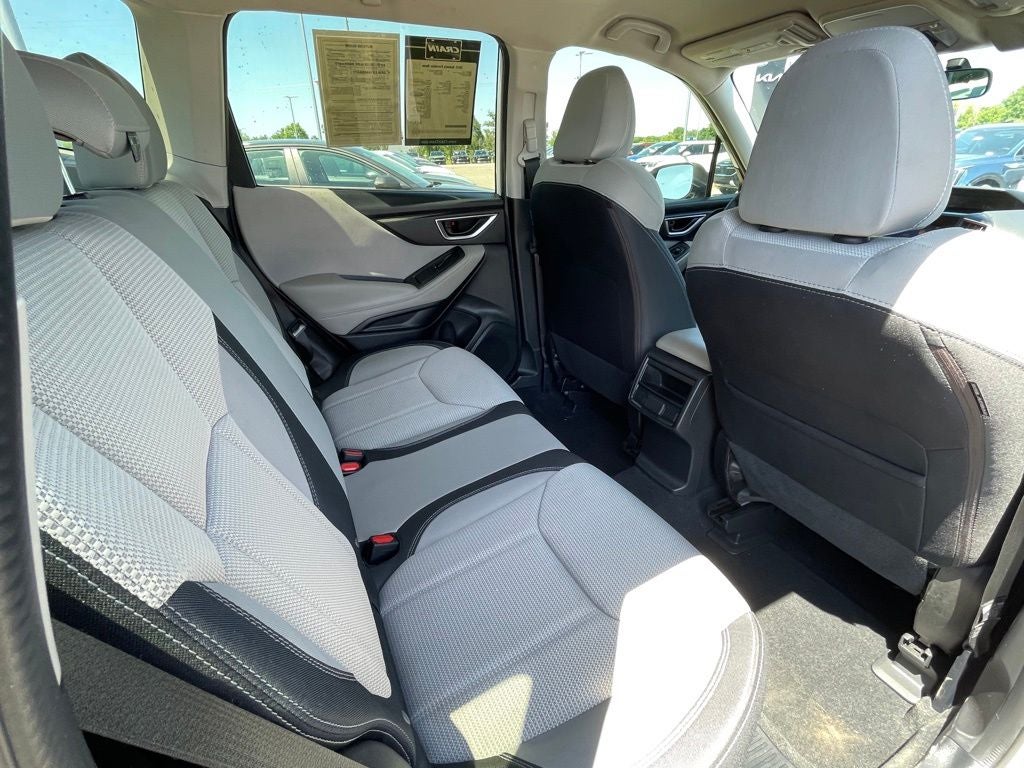 2021 Subaru Forester Base