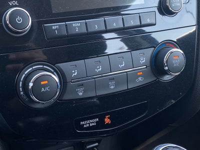 2018 Nissan Rogue Sport S AWD / CLEAN CARFAX