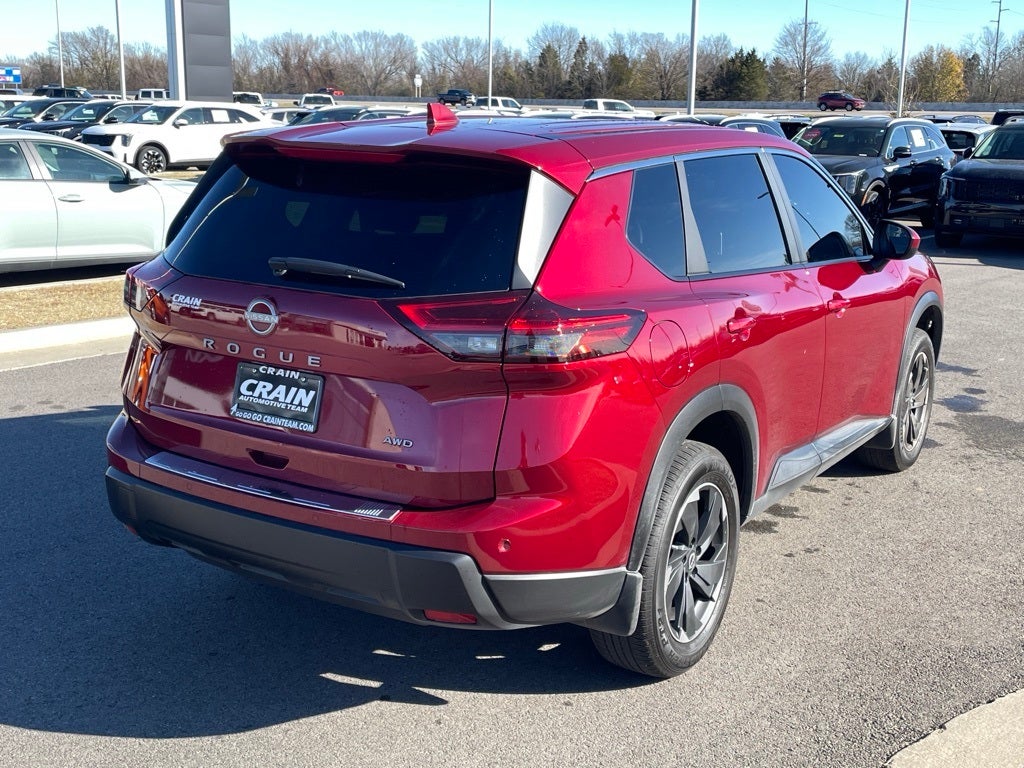 2025 Nissan Rogue SV AWD / ONE OWNER / POWER DRIVERS SEAT