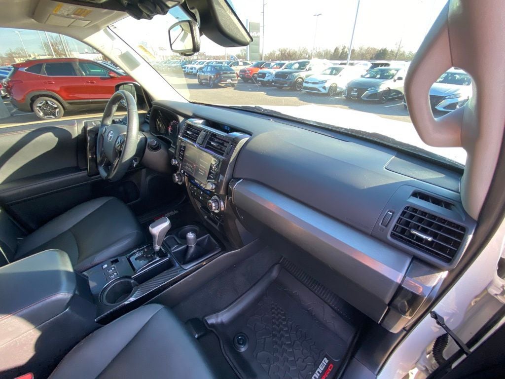 2020 Toyota 4Runner TRD Pro 4X4 / HEATED SEATS / MOONROOF