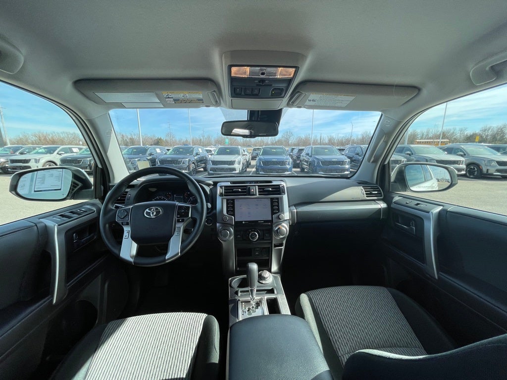 2023 Toyota 4Runner SR5