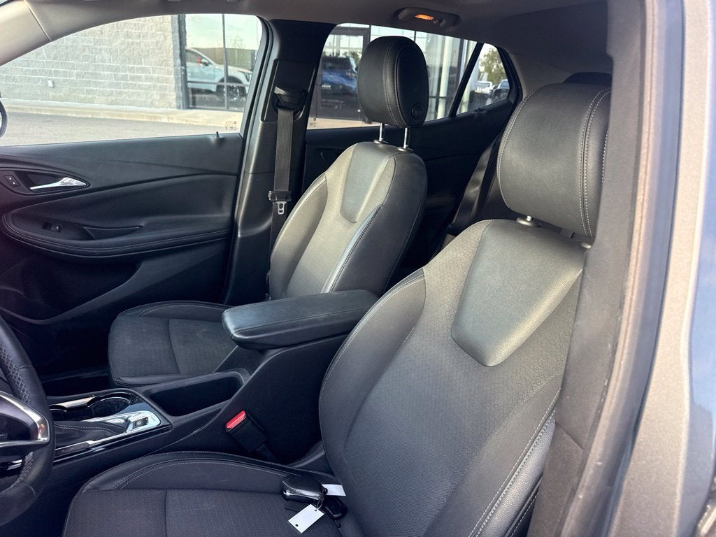 2021 Buick Encore GX Select CLEAN CARFAX / MOONROOF / HEATED SEATS