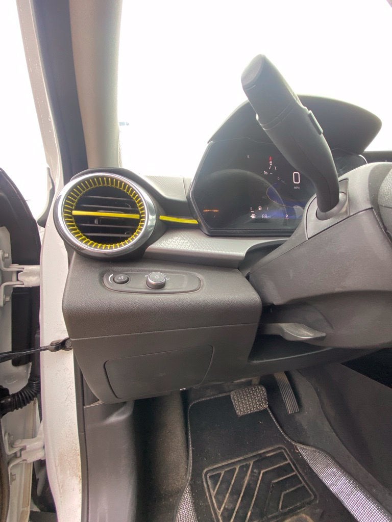 2025 Chevrolet Trax LT BLUETOOTH / BACK UP CAM