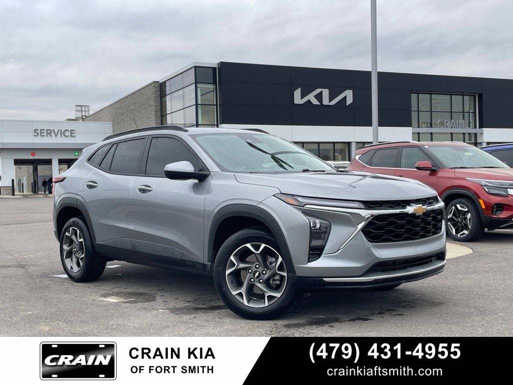 2025 Chevrolet Trax LT HEATED SEATS / ONE OWNER