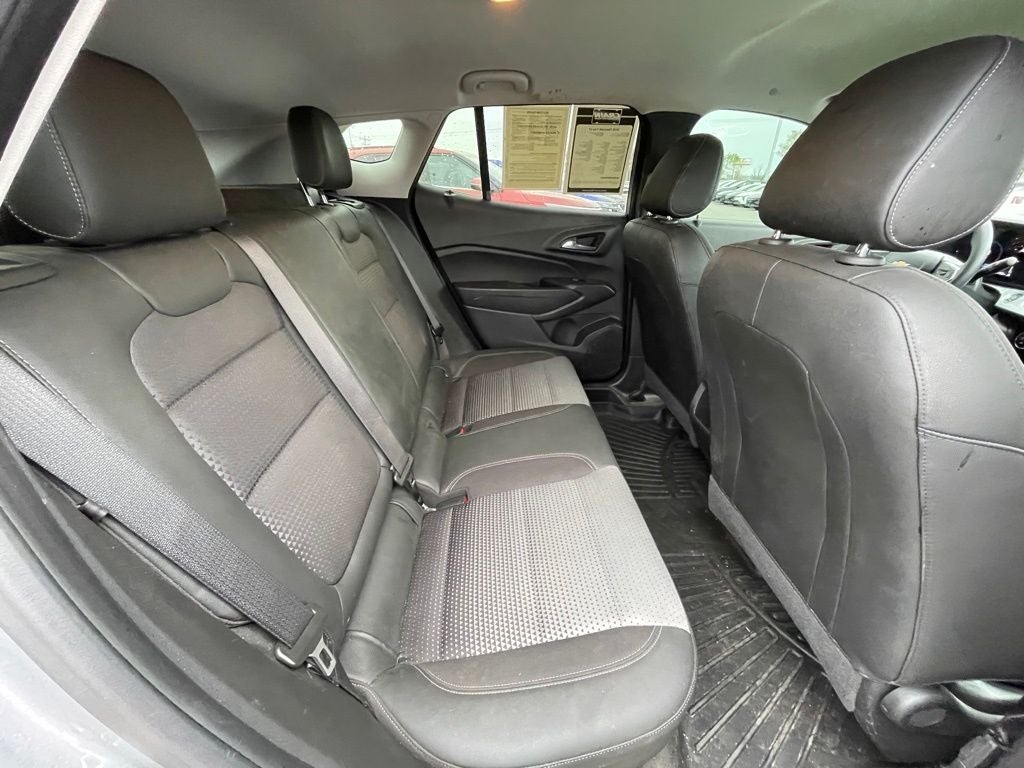 2025 Chevrolet Trax LT HEATED SEATS / ONE OWNER