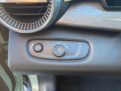 2025 Chevrolet Trax ACTIV HEATED SEATS / ONE OWNER