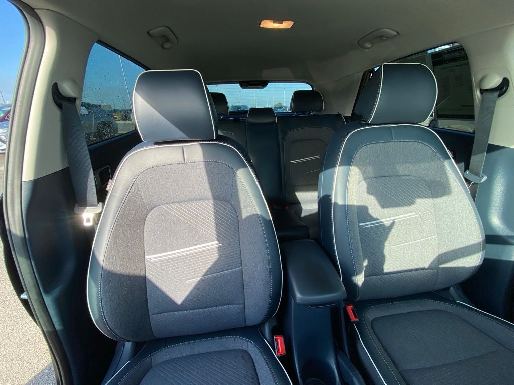 2025 Hyundai Venue Limited ONE OWNER / HEATED SEATS / NAV