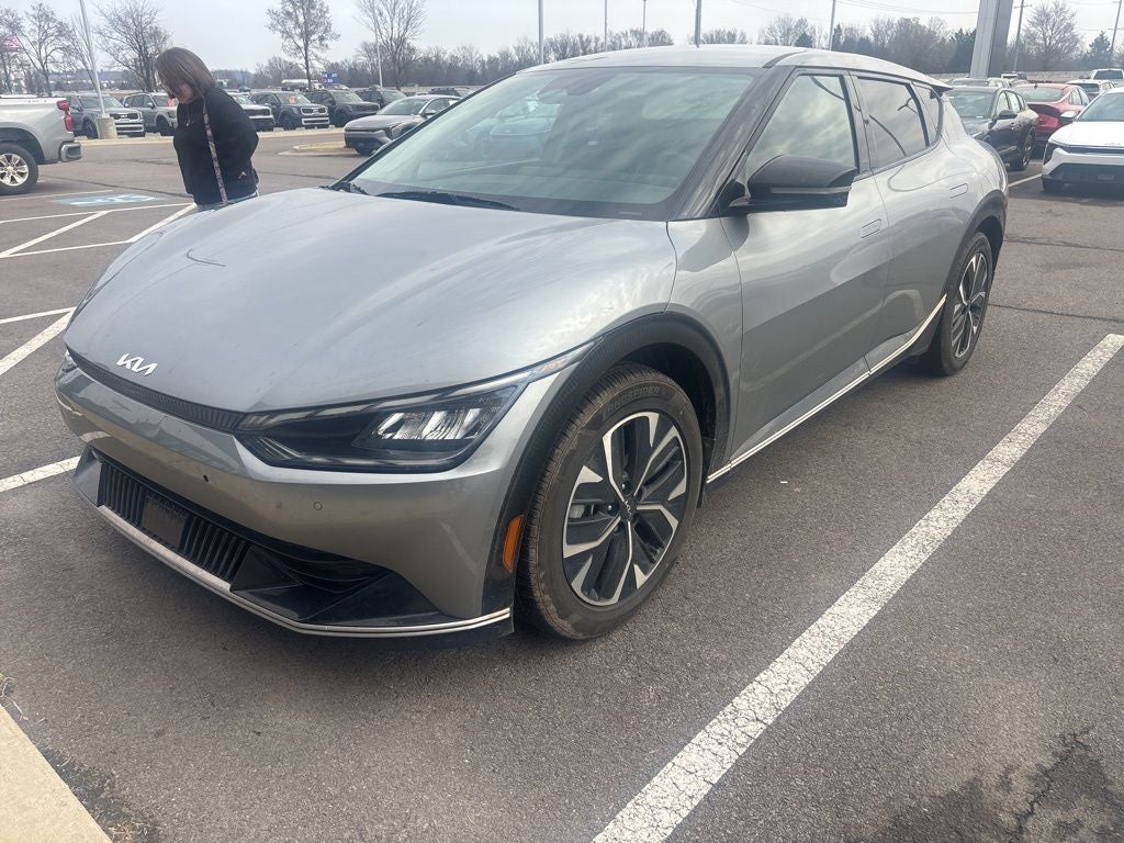 2023 Kia EV6 Wind