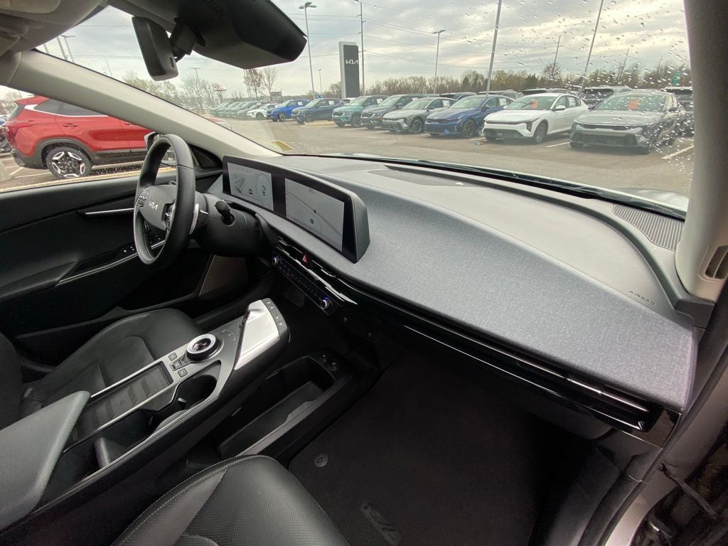 2023 Kia EV6 Wind EV / NAV / ONE OWNER