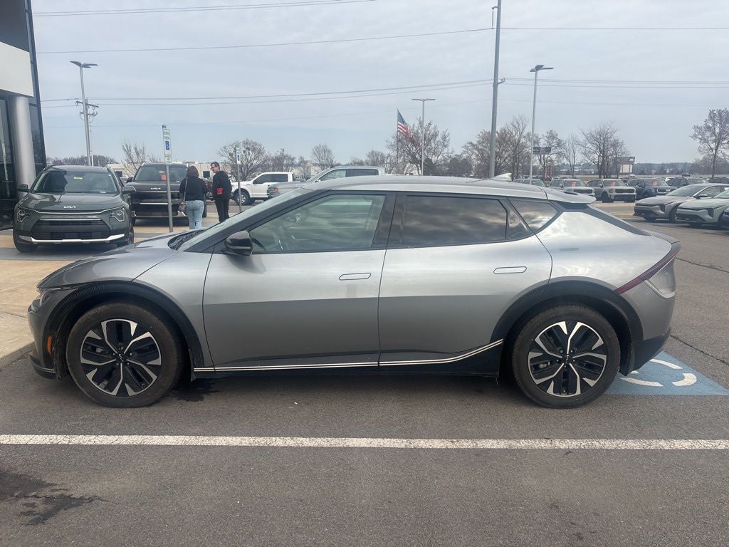 2023 Kia EV6 Wind