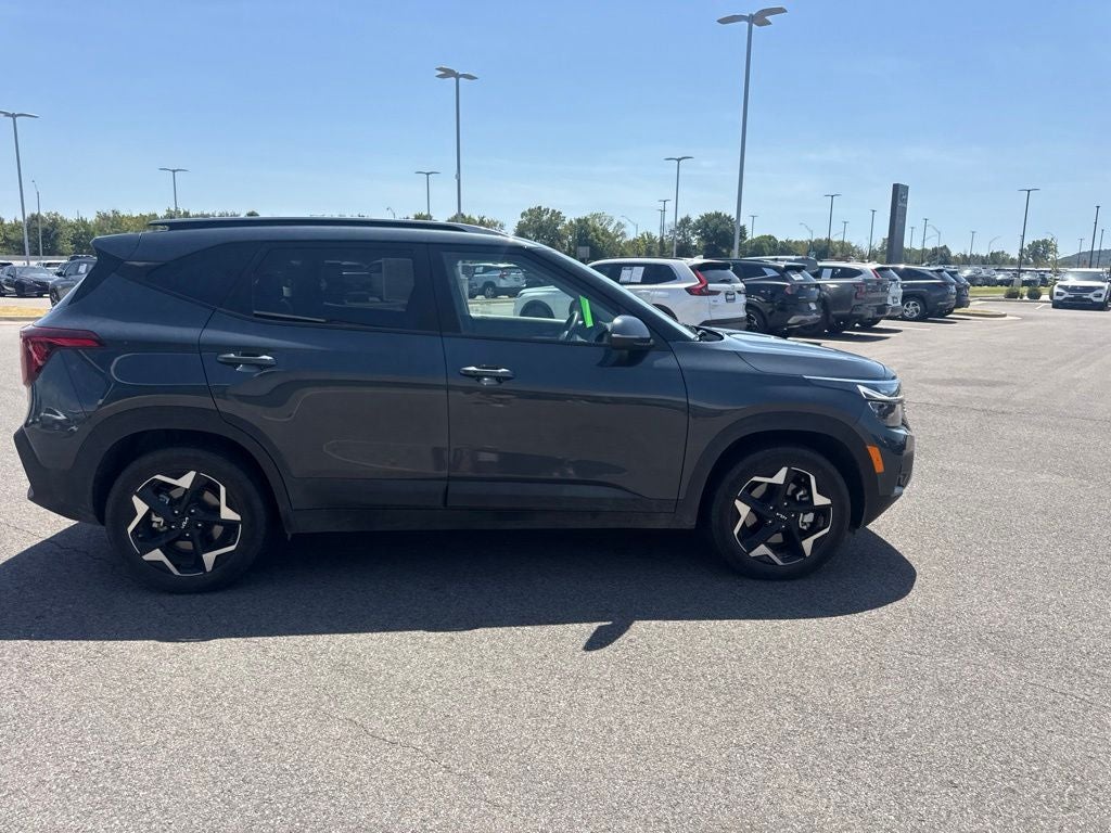 2025 Kia Seltos S