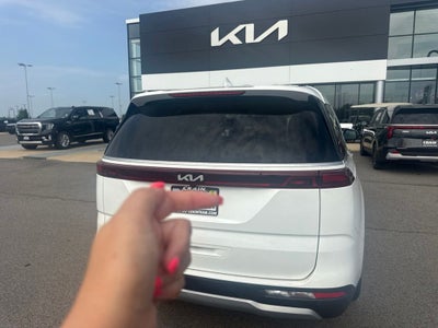 2024 Kia Carnival LX