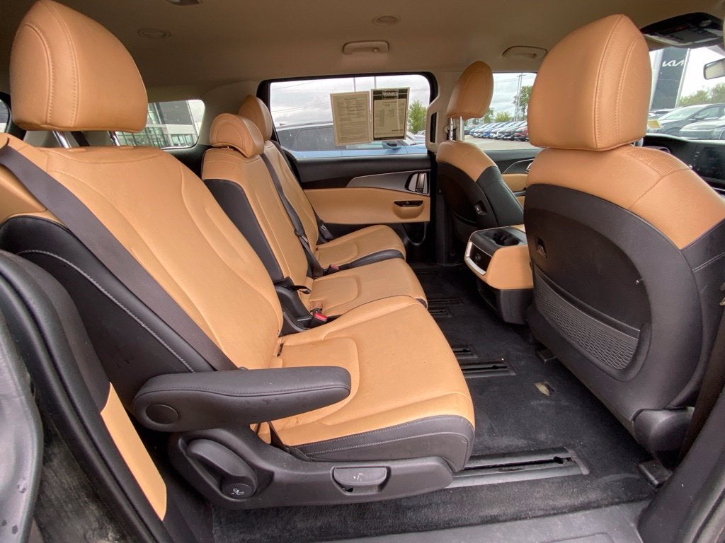 2024 Kia Carnival LX APPLE CARPLAY / 3RD ROW