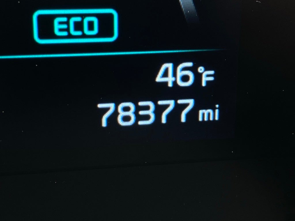 2023 Kia Sportage Hybrid LX AWD / HEATED SEATS