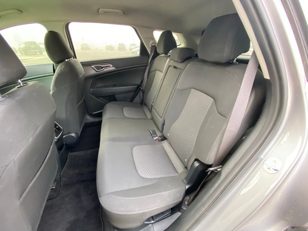2023 Kia Sportage Hybrid LX AWD / HEATED SEATS