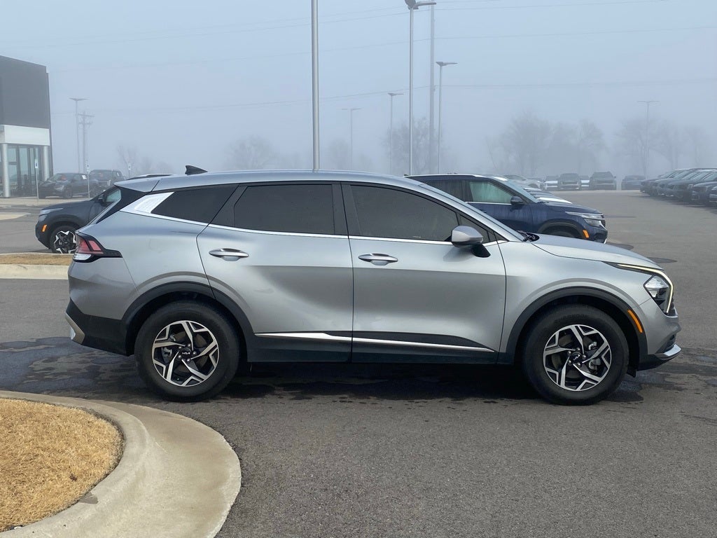 2023 Kia Sportage Hybrid LX AWD / HEATED SEATS