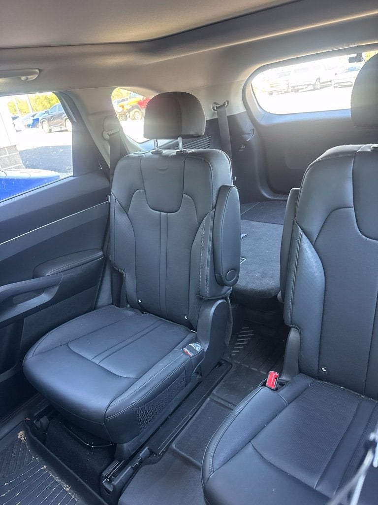 2025 Kia Sorento Hybrid EX MOONROOF / HEATED SEATS / LEATHER / 3RD ROW
