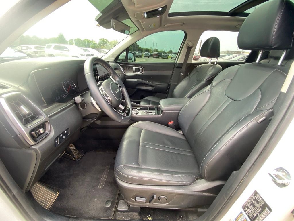 2022 Kia Sorento Hybrid EX