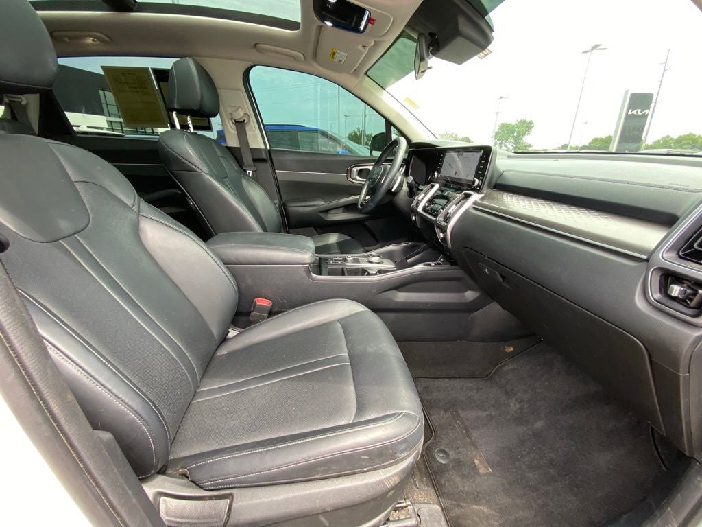 2022 Kia Sorento Hybrid EX