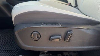 2021 Volkswagen ID.4 Pro S ONE OWNER / NAV / HEATED SEATS