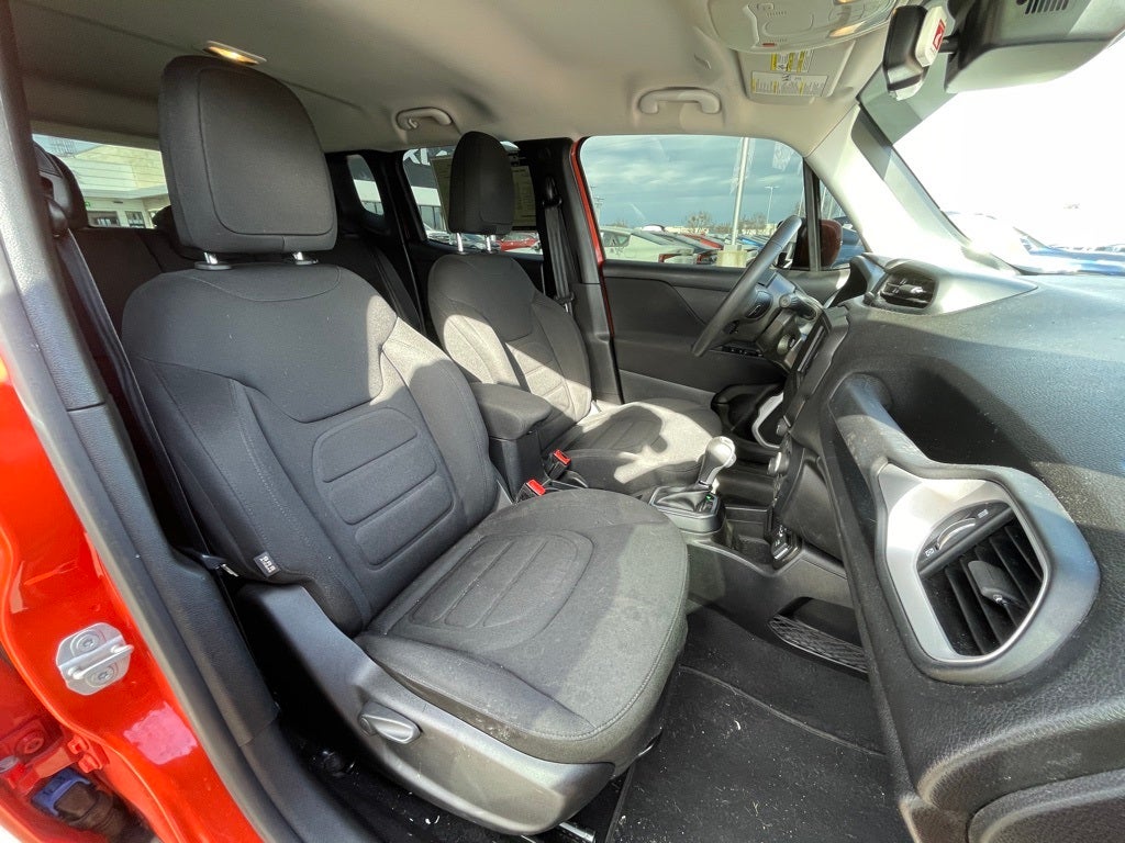 2020 Jeep Renegade Latitude LOW PAYMENTS / CLEAN CARFAX