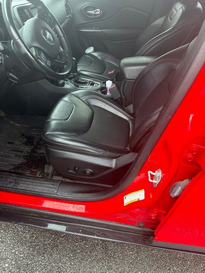 2019 Jeep Cherokee Trailhawk