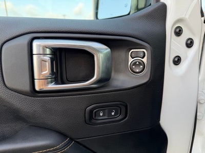 2025 Jeep Gladiator High Tide