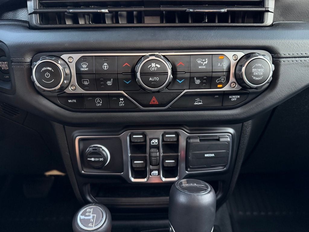 2025 Jeep Gladiator High Tide