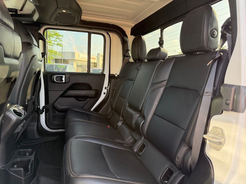 2025 Jeep Gladiator High Tide
