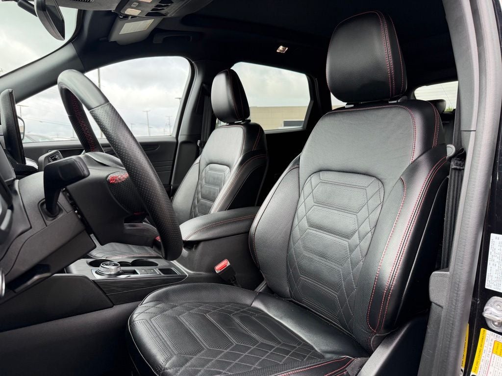 2024 Ford Escape ST-Line Elite