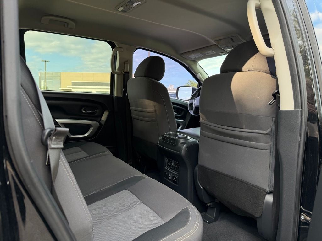 2021 Nissan Titan SV