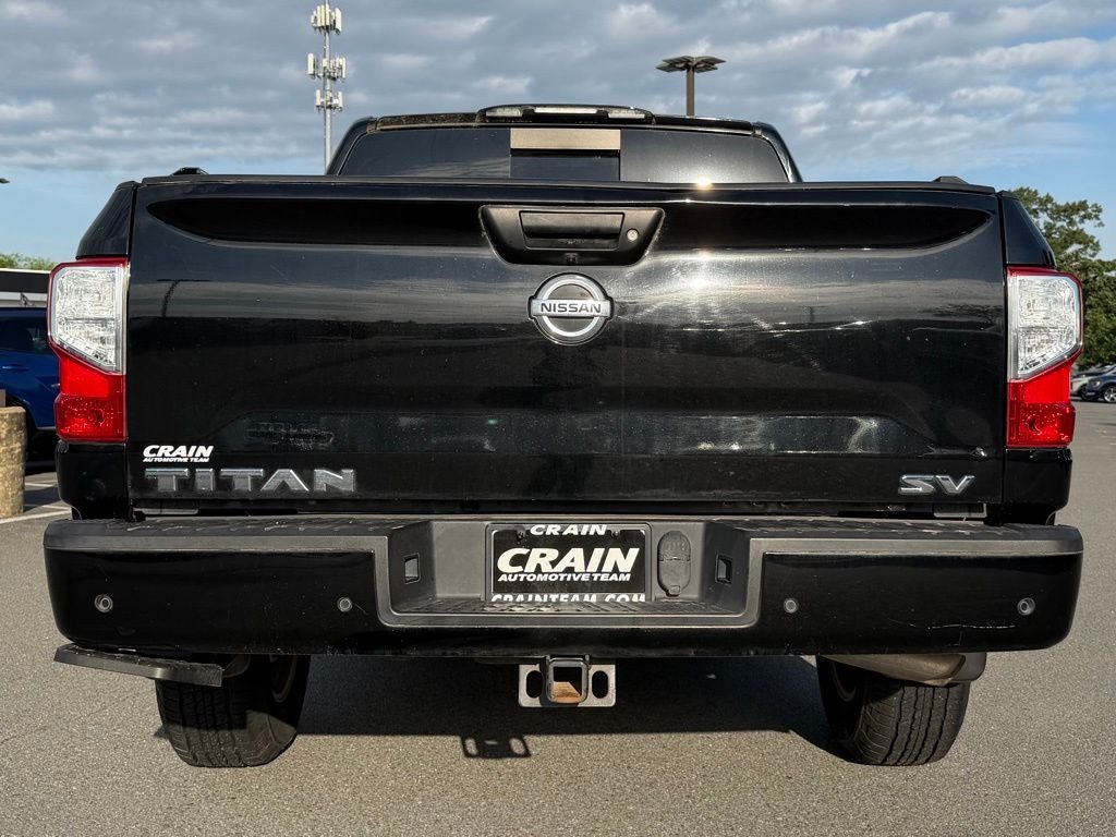 2021 Nissan Titan SV