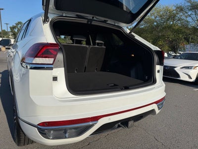 2023 Volkswagen Atlas Cross Sport 3.6L V6 SEL Premium R-Line