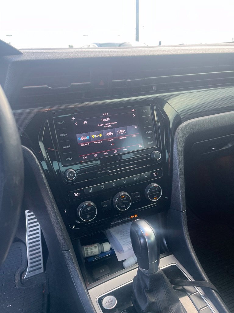 2021 Volkswagen Passat 2.0T R-Line
