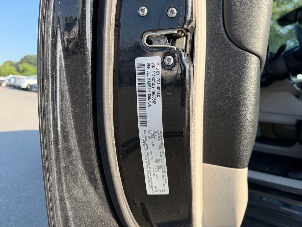 2023 Chrysler Pacifica Hybrid Limited