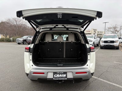 2022 Nissan Pathfinder Platinum