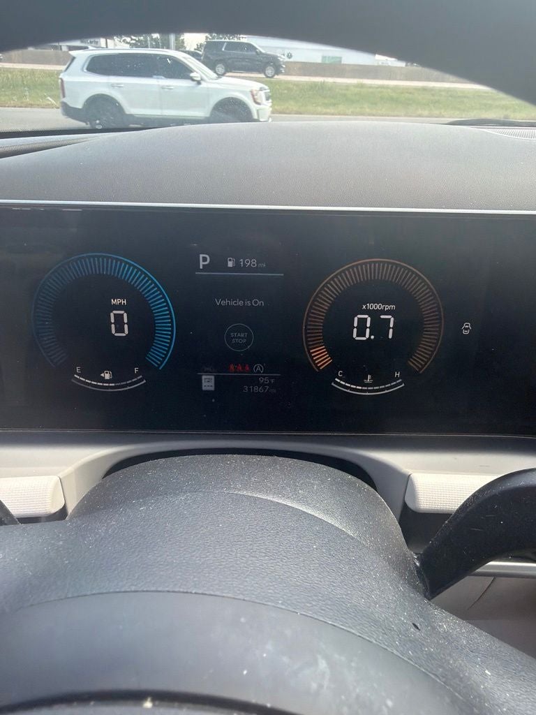 2025 Hyundai Tucson SE