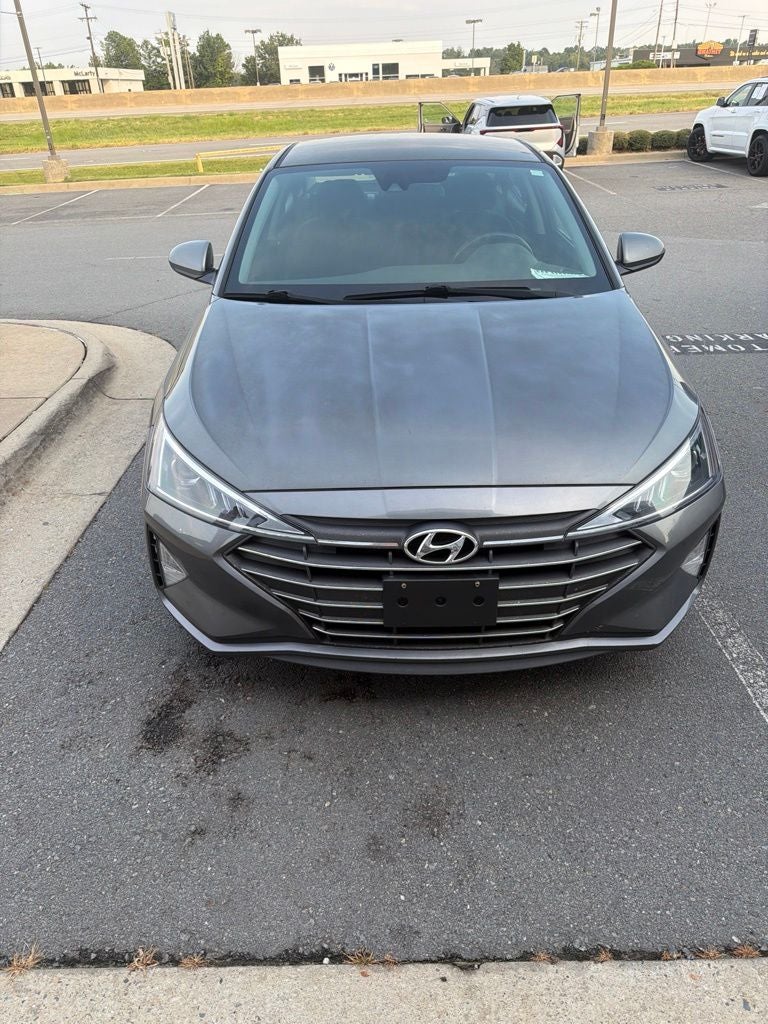 2020 Hyundai Elantra SE