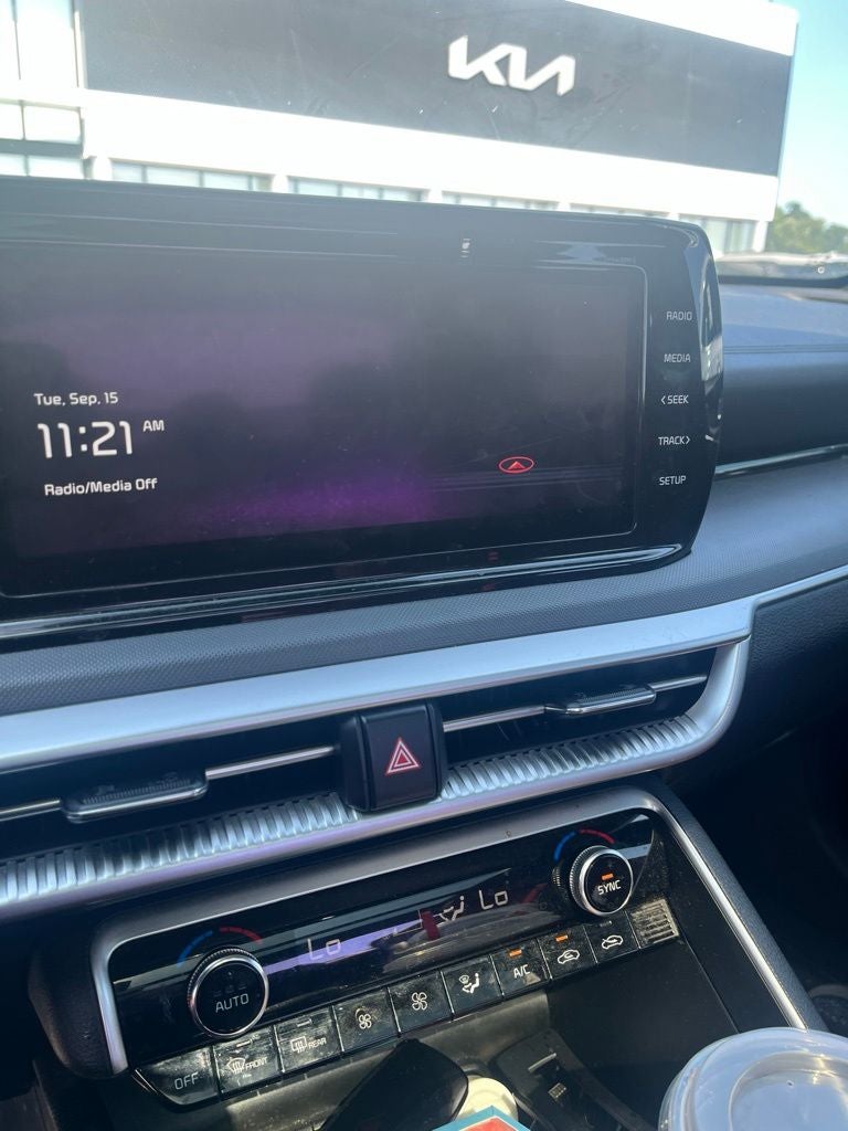 2022 Kia K5 GT-Line *Red Interior Pkg/ Premium Pkg/ Pano Roof
