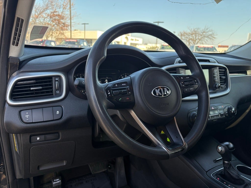 2018 Kia Sorento LX