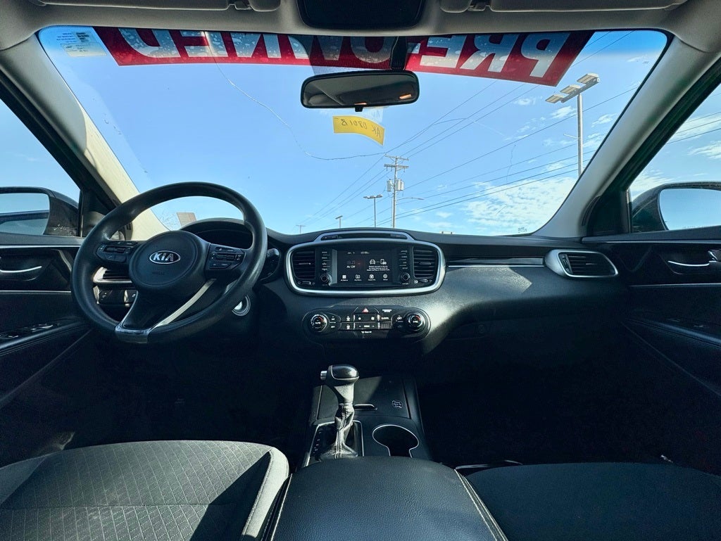 2018 Kia Sorento LX
