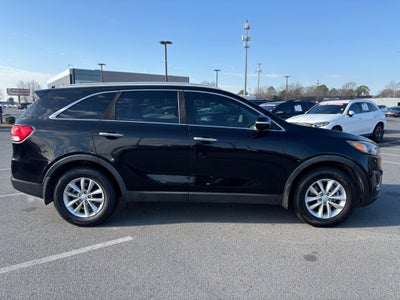 2018 Kia Sorento LX