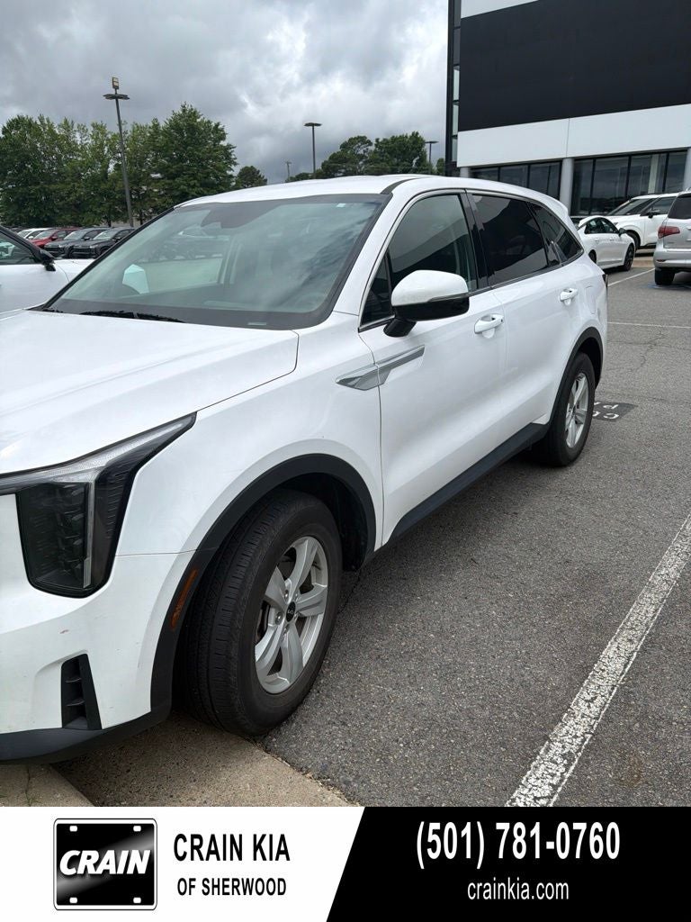 2025 Kia Sorento LX
