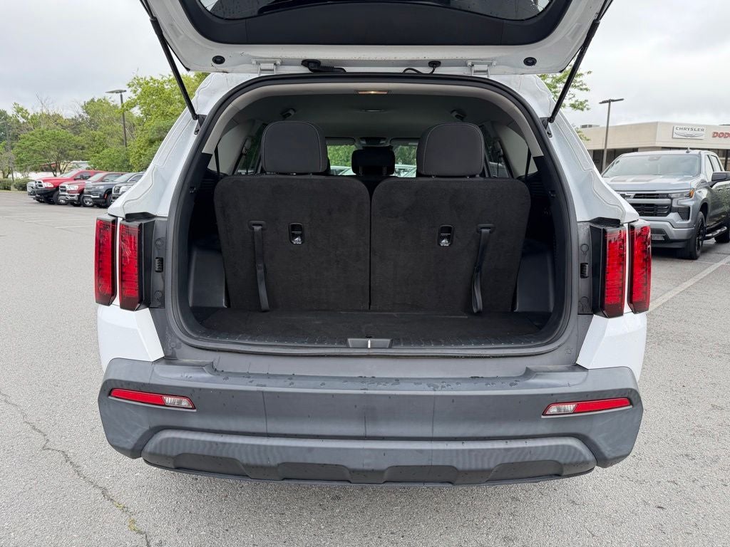 2022 Kia Sorento LX
