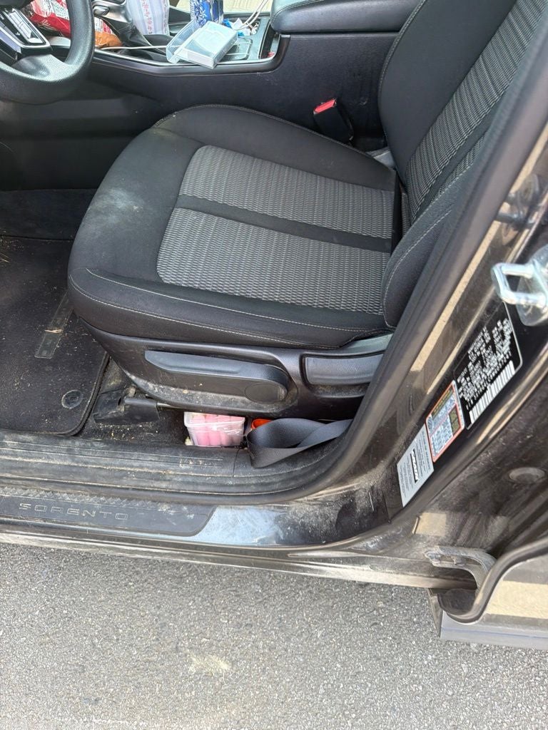 2021 Kia Sorento LX