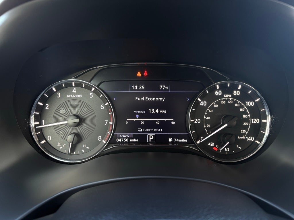 2021 INFINITI QX80 LUXE