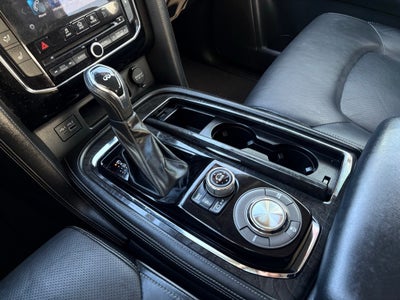 2021 INFINITI QX80 LUXE