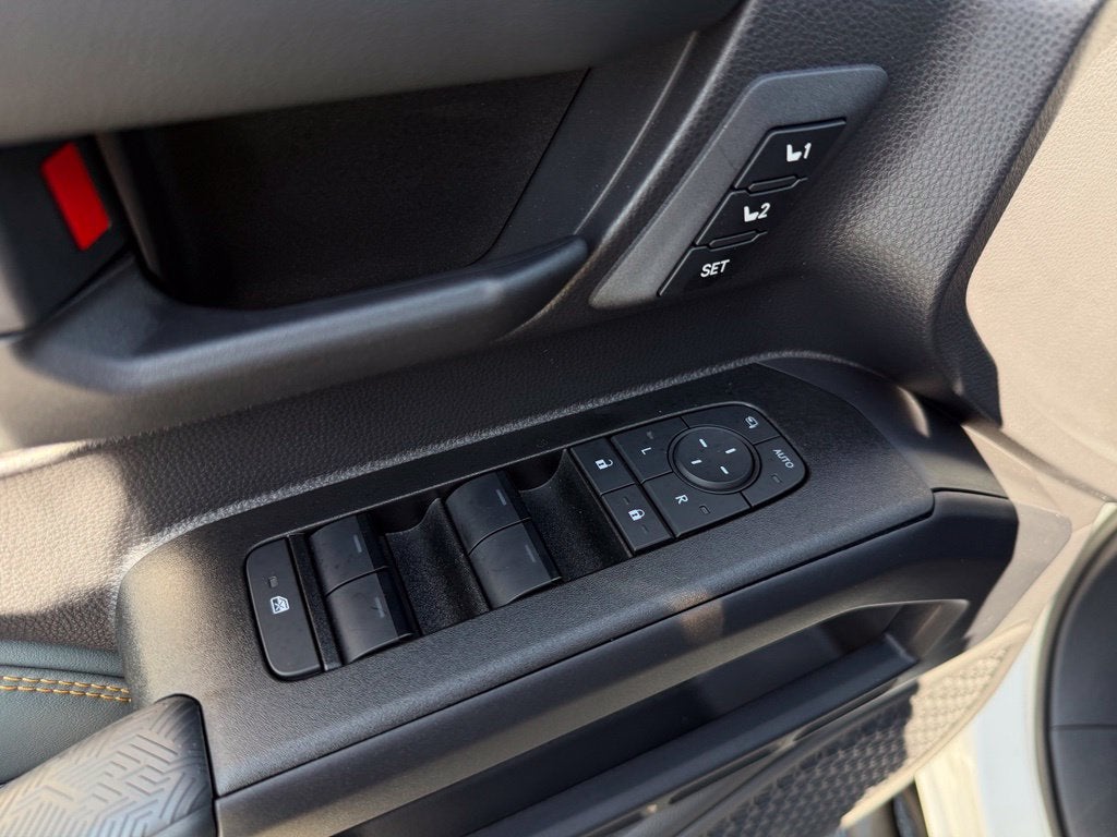 2025 Toyota 4Runner i-FORCE MAX Hybrid Trailhunter